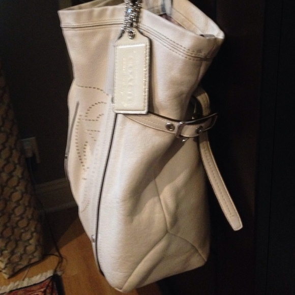 Authentic coach bag - Picture 2 of 4